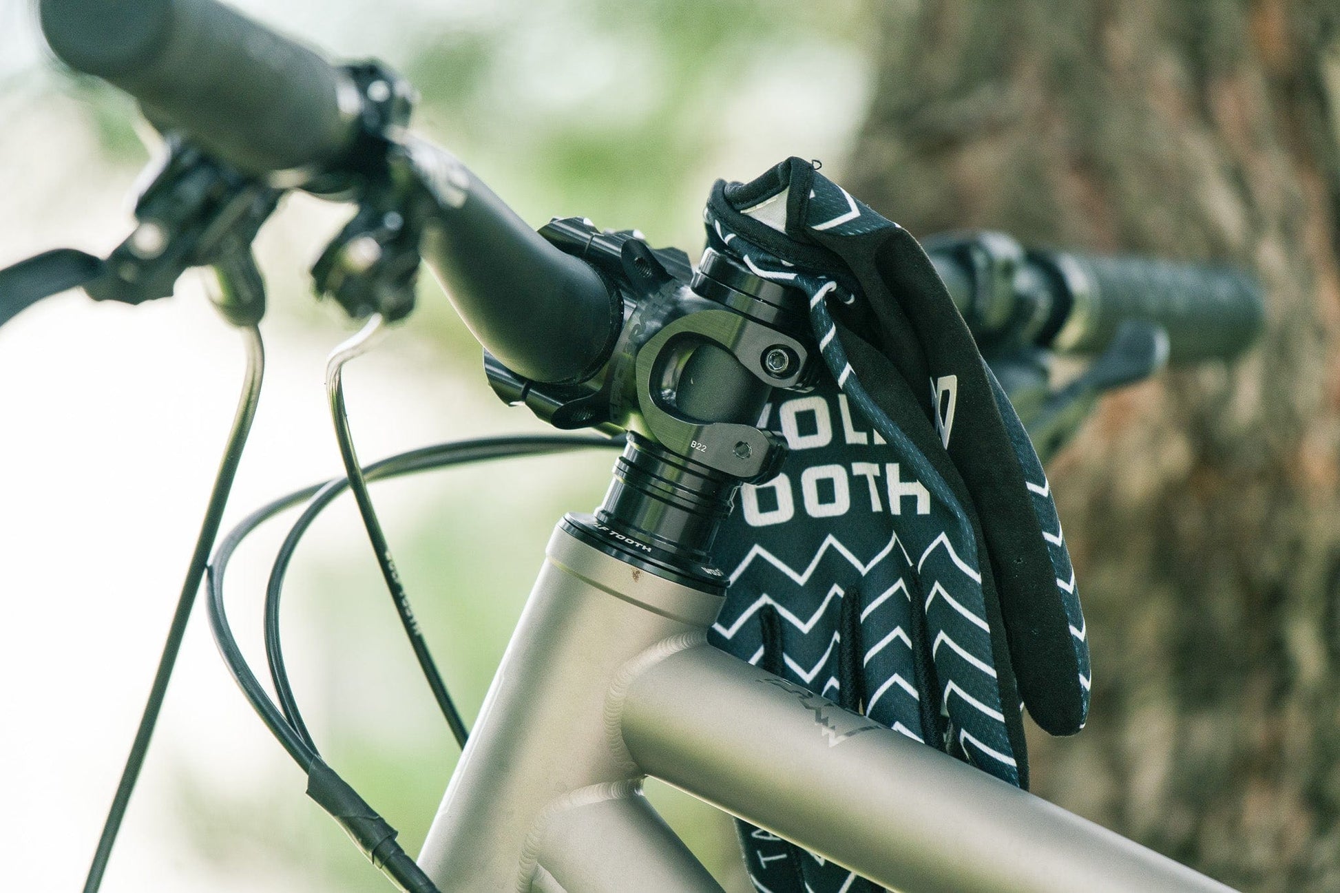 Wolf Tooth X TASCO RidgelineX Gloves