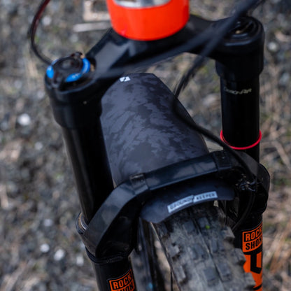 Dye Hard Fender