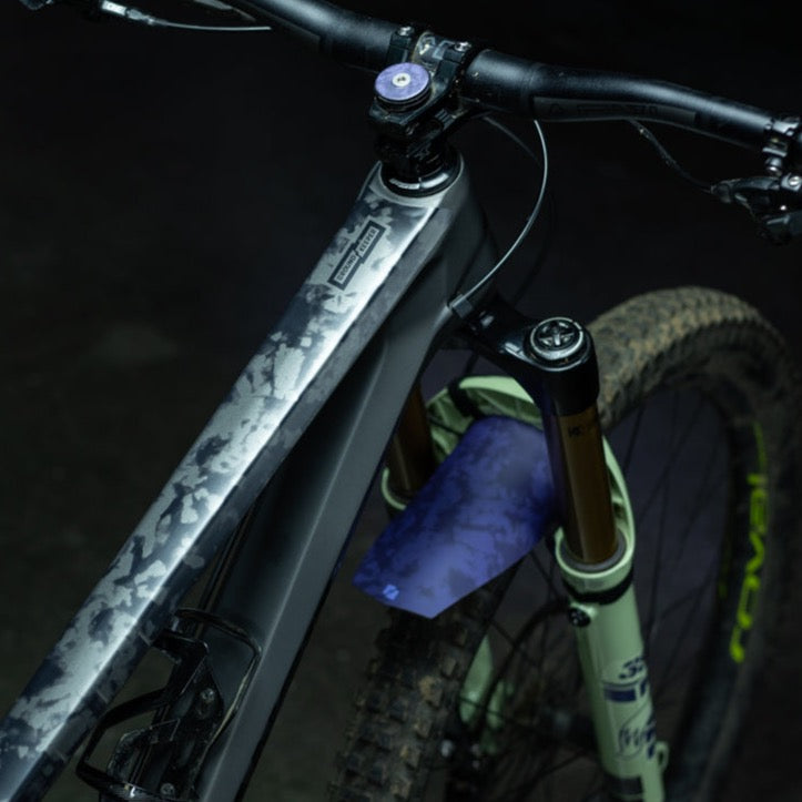 Dye Hard Fender